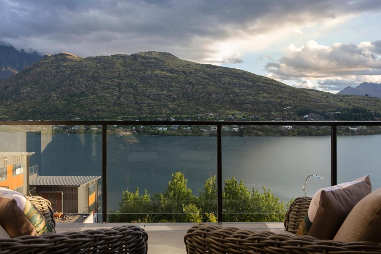 4 Bedroom Home With Elevated Views Of Lake Wakatipu & The Remarkables Куийнстаун Екстериор снимка